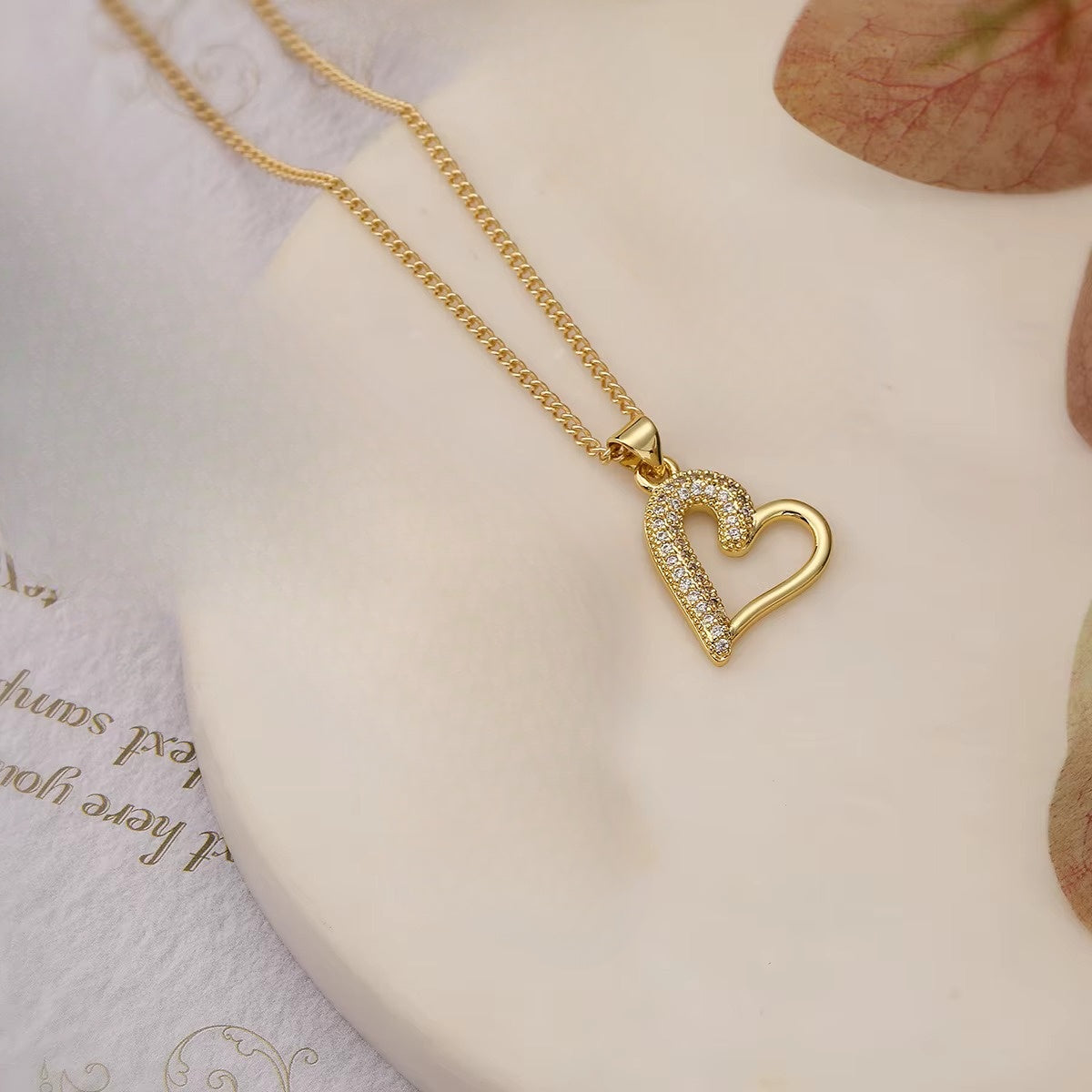 Elegant Curved Heart Pendant Necklace