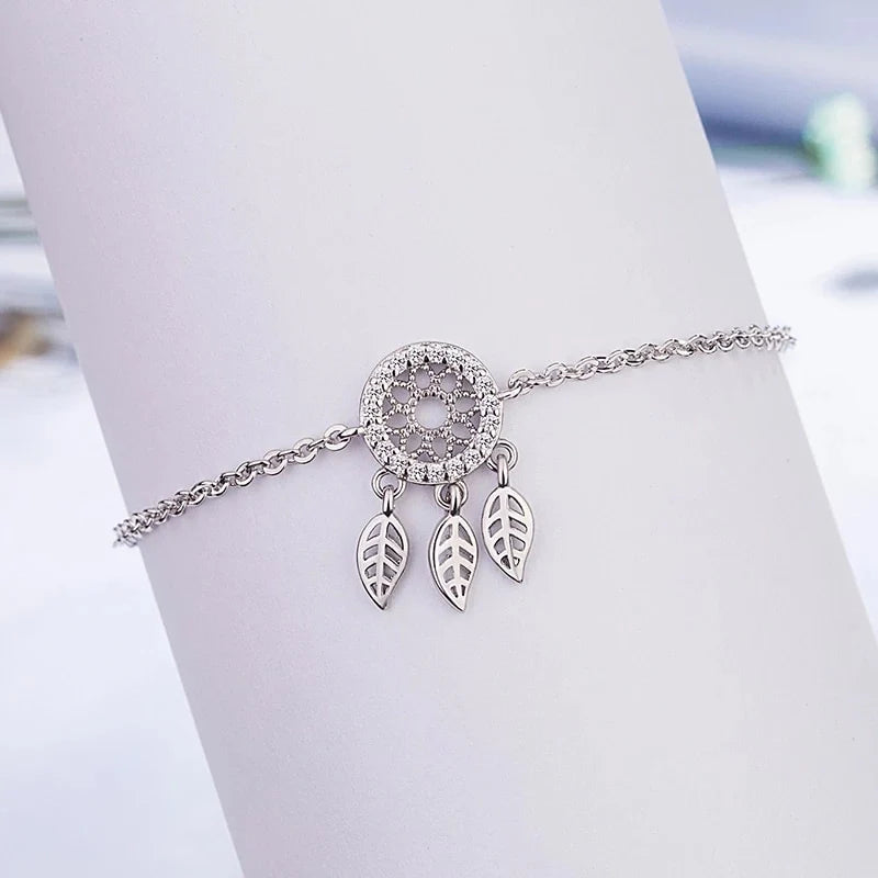 Dainty Dreams Protection Bracelet