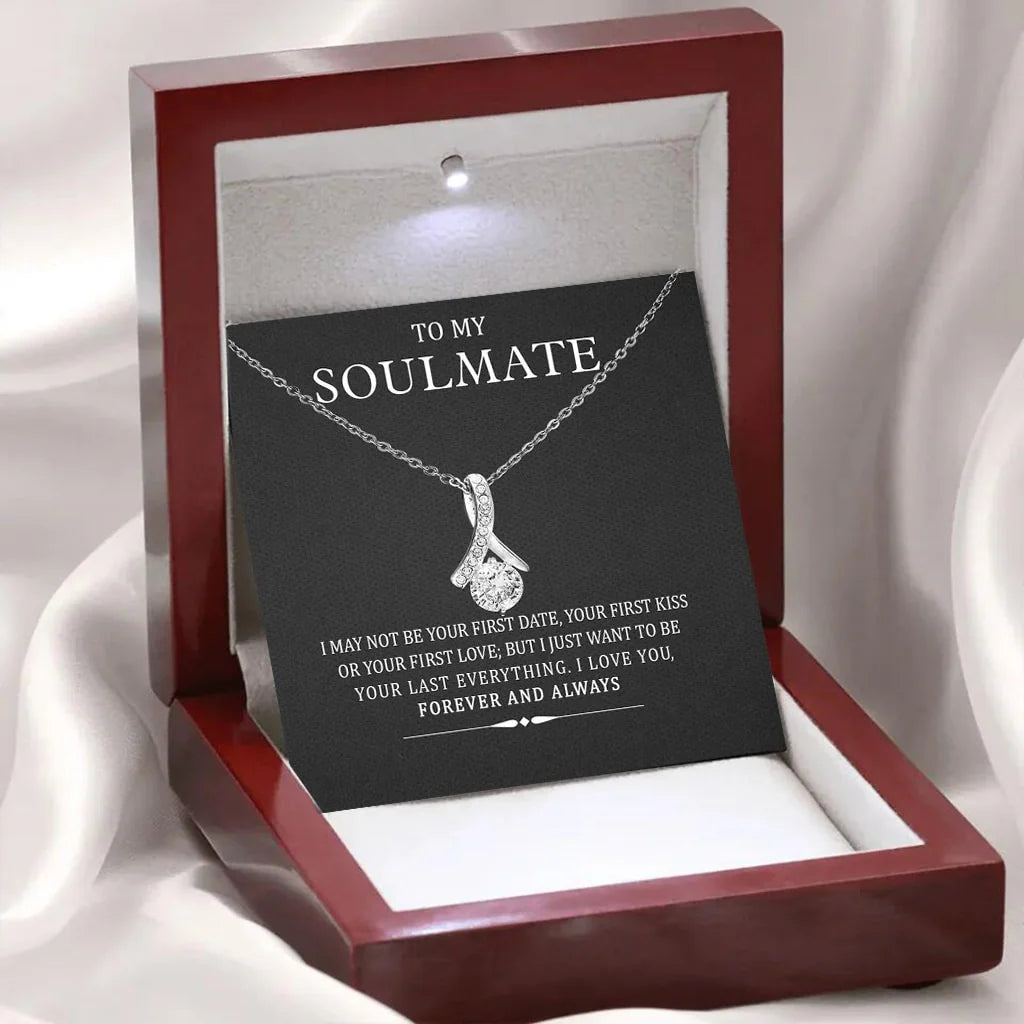 Charming Soulmate Pendant Necklace